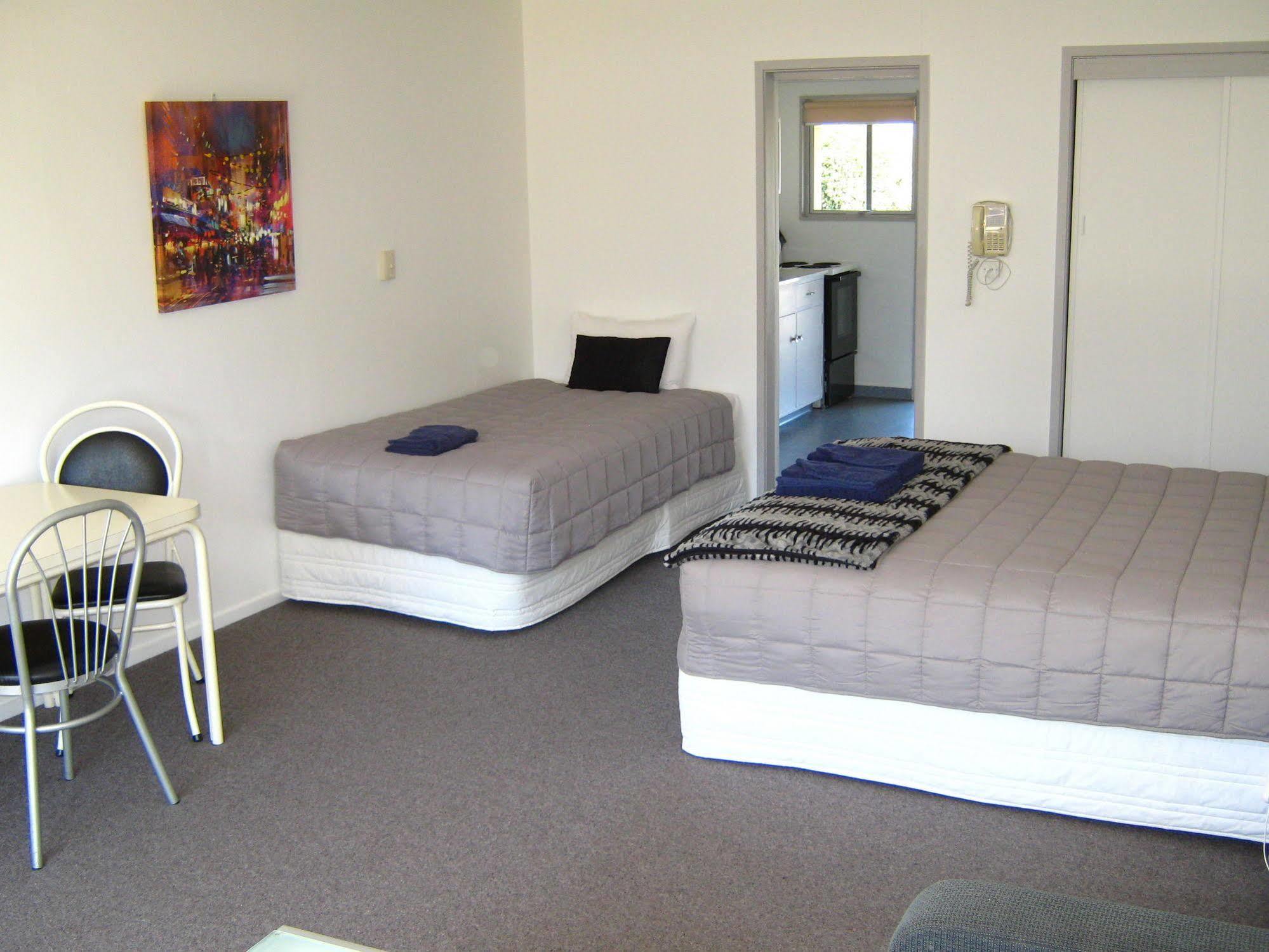 Golden Bay Motel Takaka Exterior photo