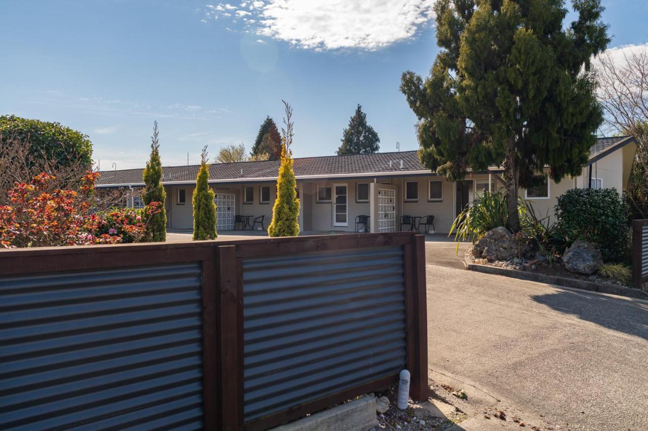Golden Bay Motel Takaka Exterior photo